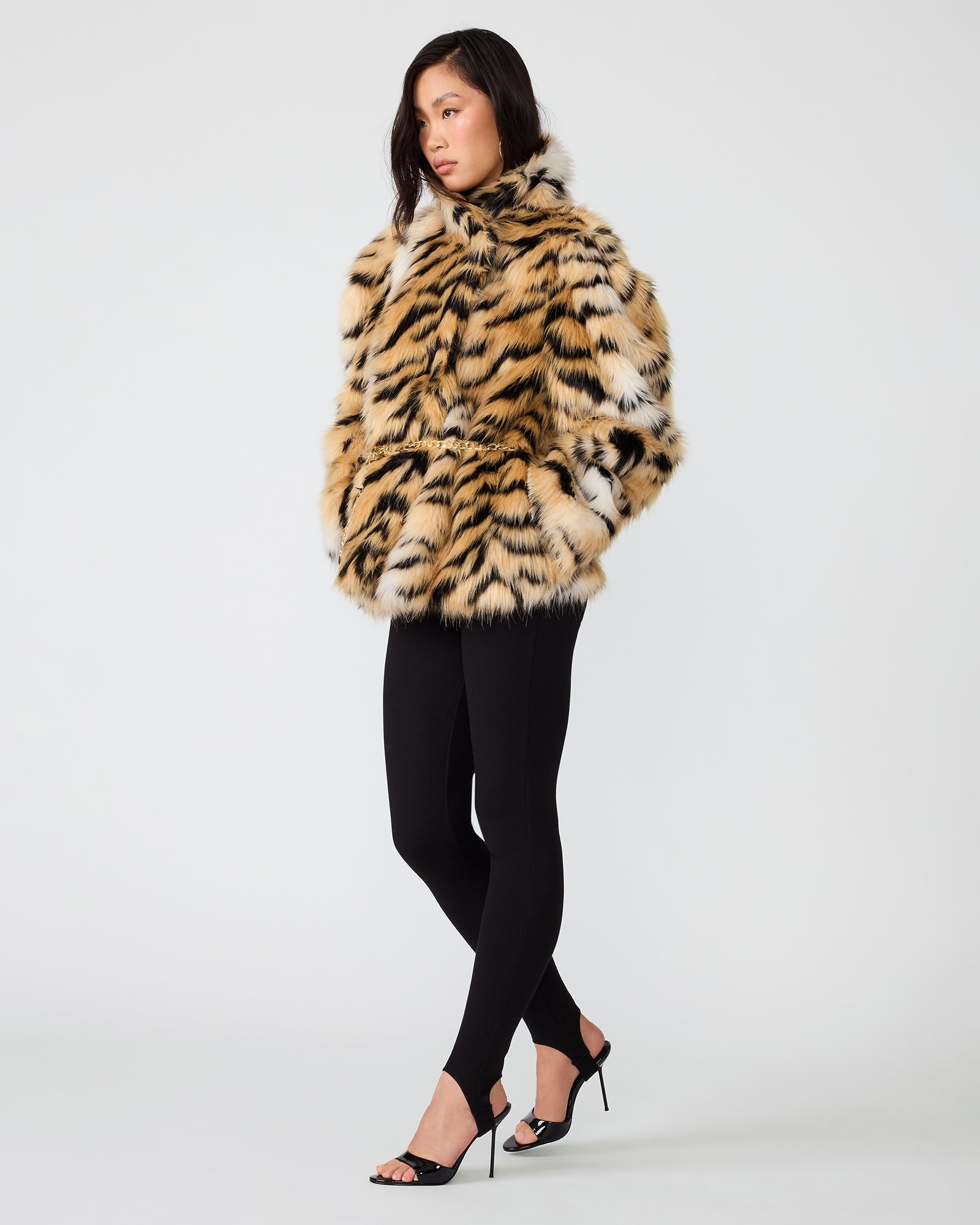 ALEXX COAT BLACK MULTI