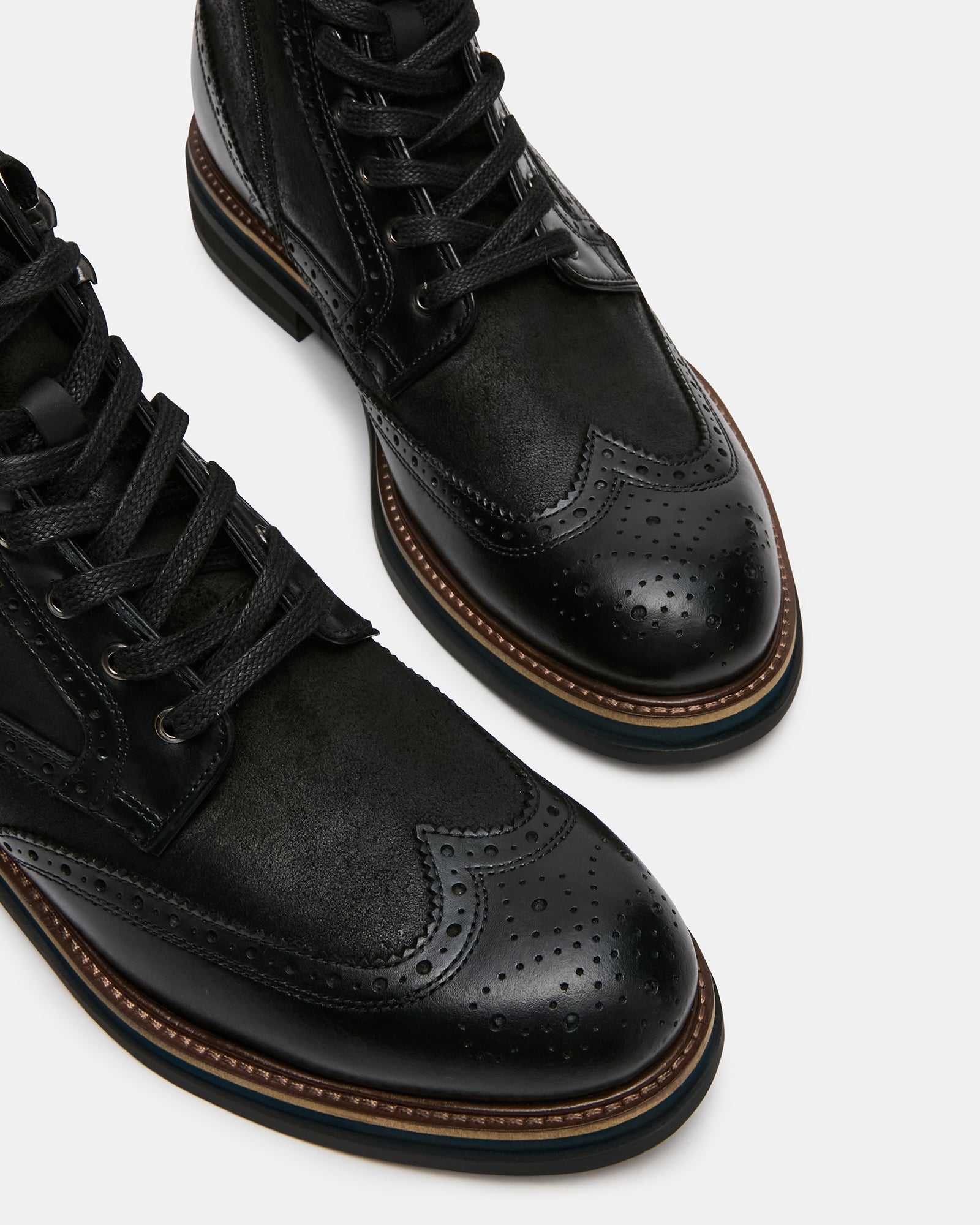 AVIANO BLACK