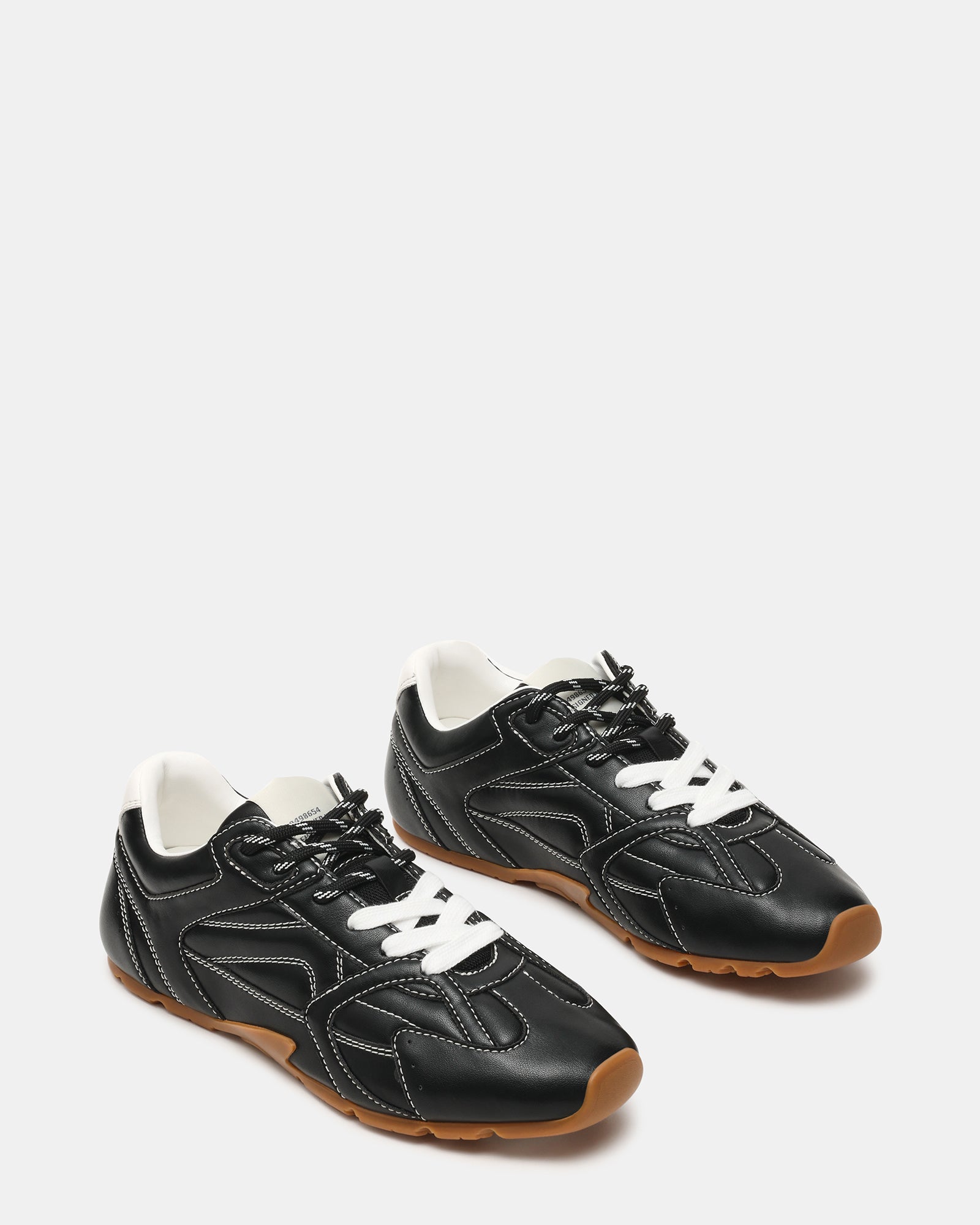 AZIEL SNEAKER & SHOELACE RED BUNDLE