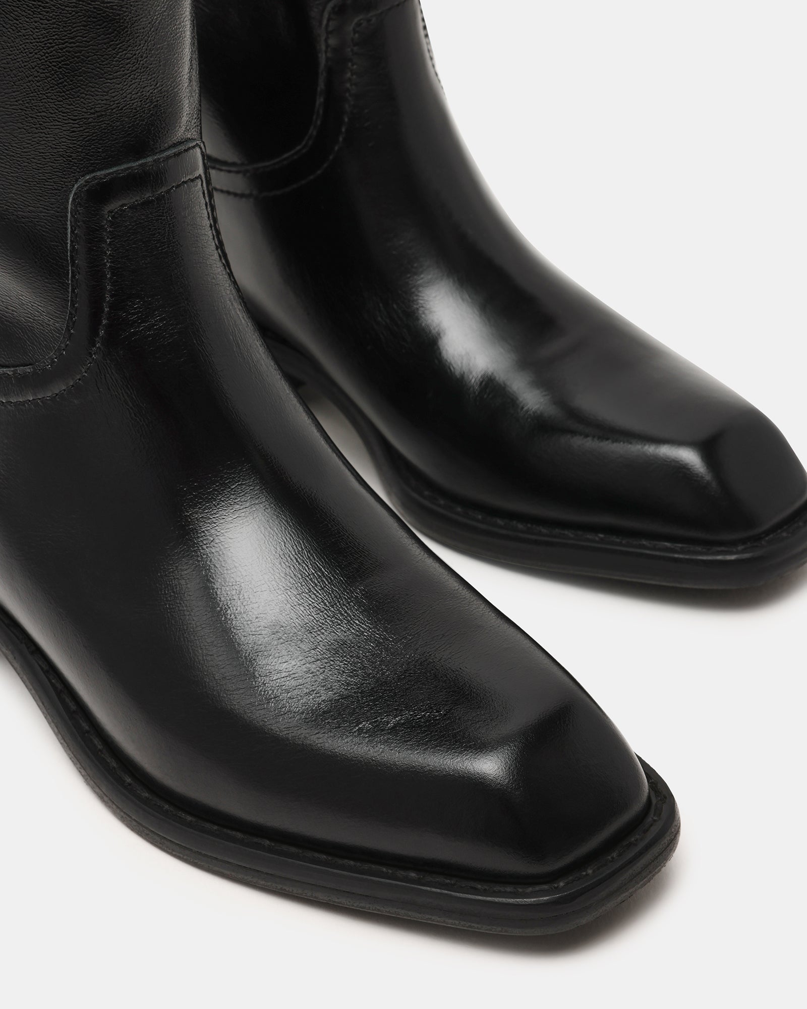 PRIMO BLACK LEATHER